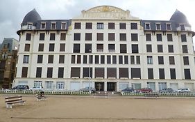 Paradis les pieds sur le sable trouville palace